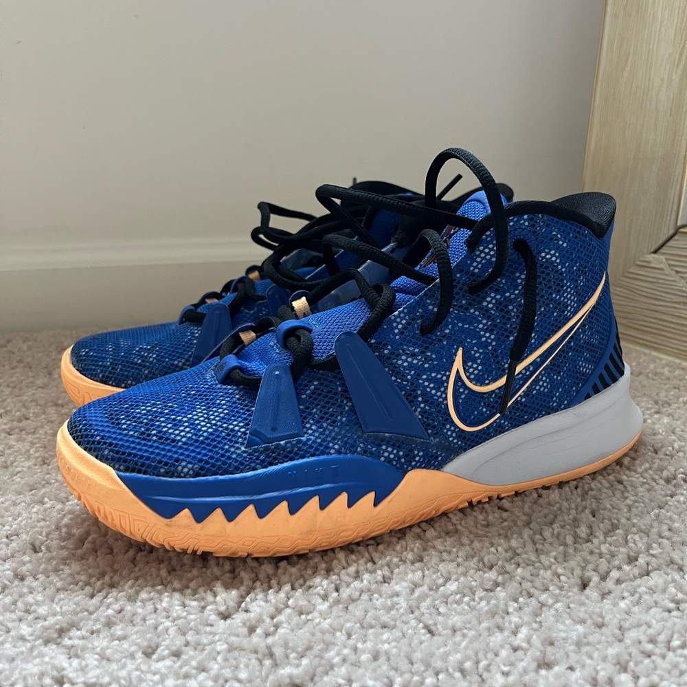 Kyrie Basketball Shoes